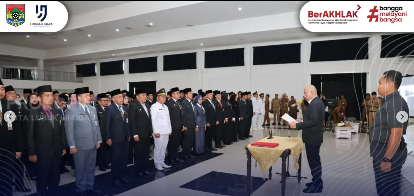 Pelantikan dan Pengambilan Sumpah Jabatan